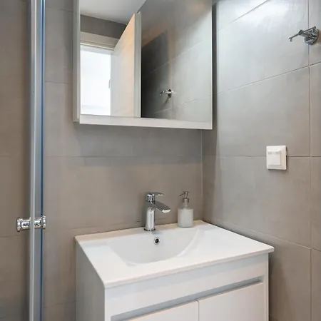 Daire Velvet Luxury Near The Center By Binobi!